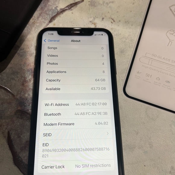 Apple iPhone XR Factory Unlocked 64 GB Black & Gold Mirror Back Glass - Picture 4 of 10